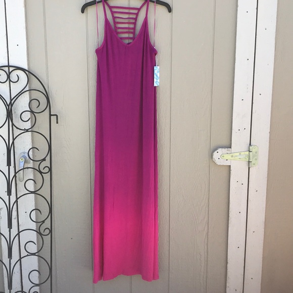 Sandiva Dresses & Skirts - Beautiful ombré pink maxi dress. Never worn